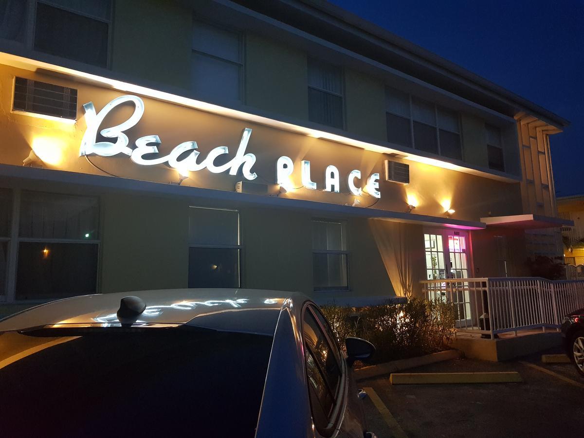 Beach Place Hotel ไมอามีบีช ภายนอก รูปภาพ